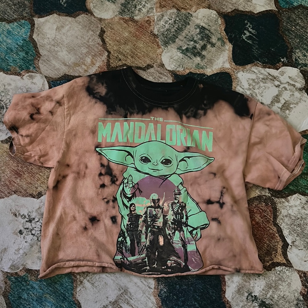 STARWARS Mandelorian Crop Top Shirt